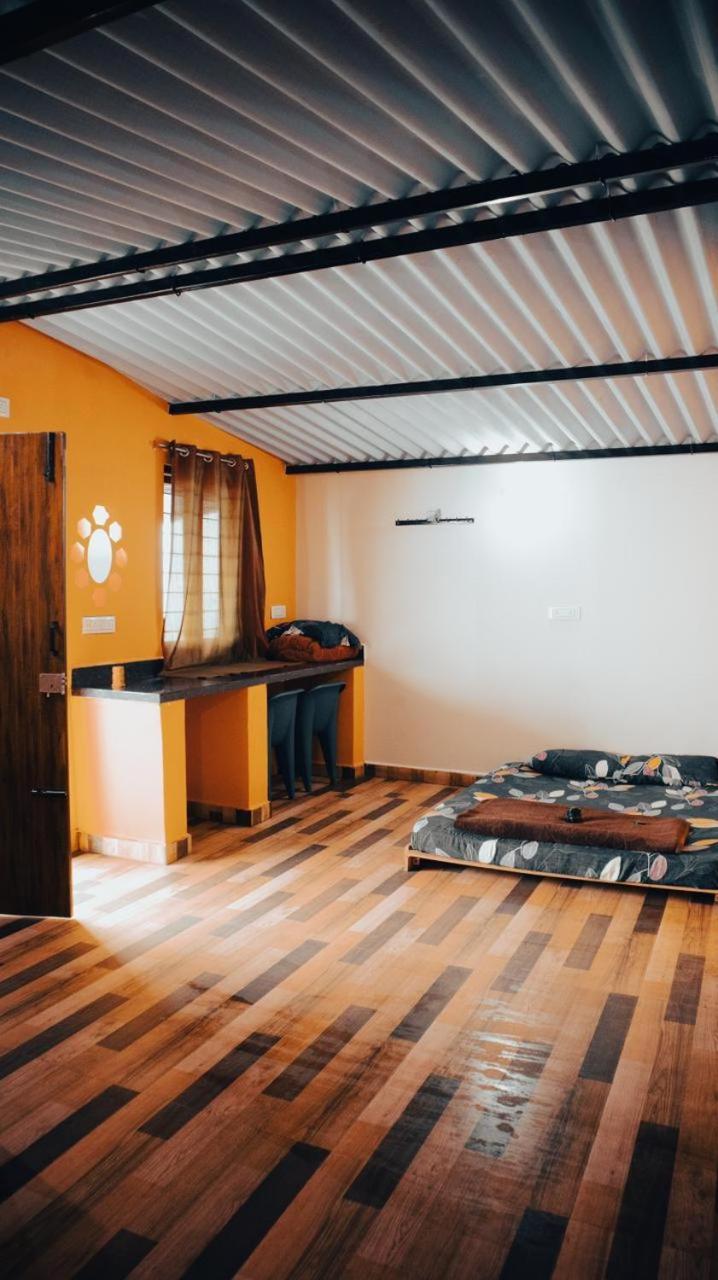 Kookal Bliss Bed & Breakfast Kukkal ภายนอก รูปภาพ